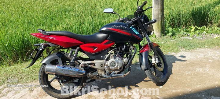 Pulsar 150